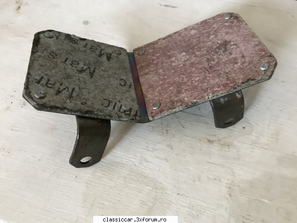 Vand diverse piese - Aparatoare noua electromotor Dacia - 100 lei - Vanzari  piese si accesorii