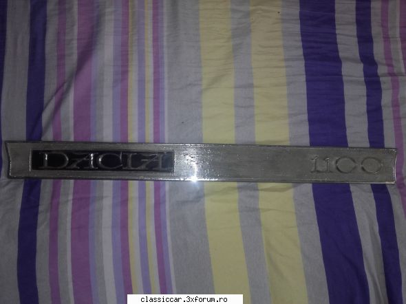 Vand diverse piese - Emblema Dacia 1100- vandut - Vanzari  piese si accesorii