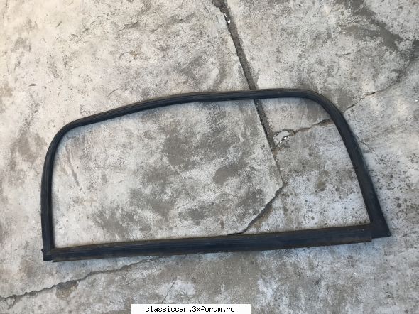 Vand diverse piese - Cheder luneta dacia 1310 nou - 100 lei - Vanzari  piese si accesorii