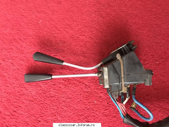 Vand diverse piese - Bloc lumini si semnalizare Jaeger cu un mic - Vanzari  piese si accesorii