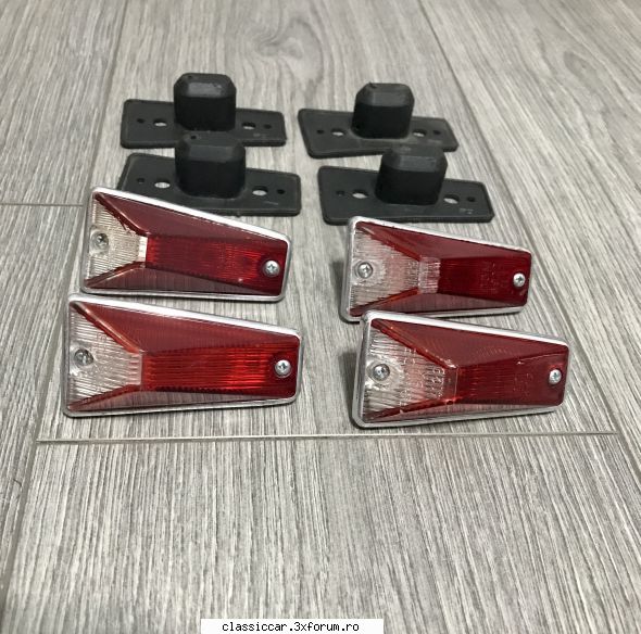 Vand diverse piese - Lampi aripa PK - Vandut - Vanzari  piese si accesorii