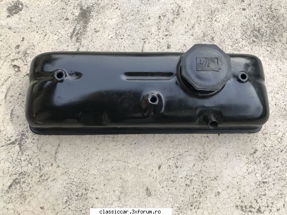 Vand diverse piese - Capac culbutori nou - 150 lei - Vanzari  piese si accesorii