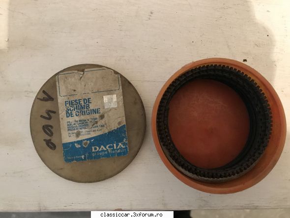 Vand diverse piese - Set segmenti 1.4 dacia - 50 lei - Vanzari  piese si accesorii
