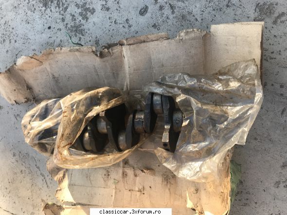 Vand diverse piese - Arbore cotit R1 dacia lei - Vanzari  piese si accesorii