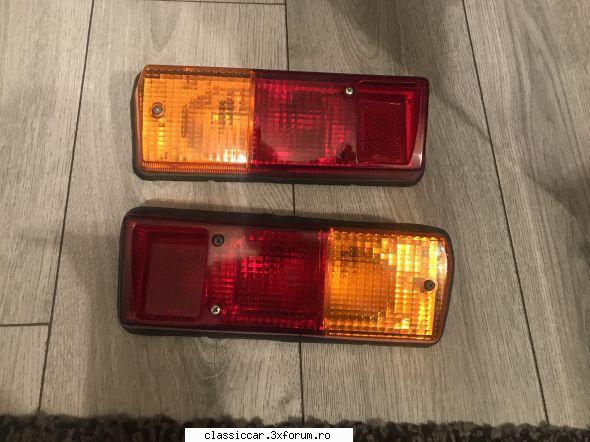 Vand diverse piese - Set stopuri Elba noi - 250 lei - Vanzari  piese si accesorii
