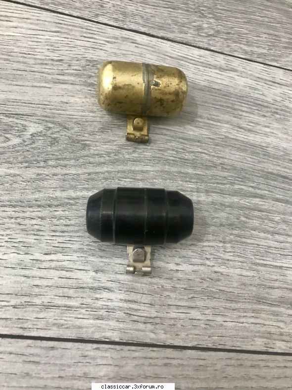 Vand diverse piese - Plutitoare carburator Carfil noi - 15 lei buc - Vanzari  piese si accesorii
