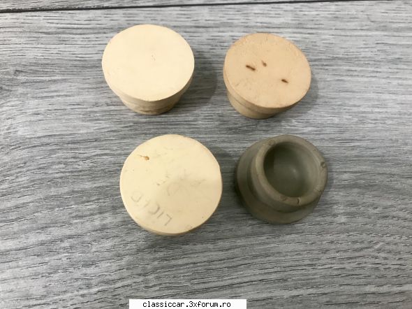 Vand diverse piese - Set dopuri praguri noi - vandut - Vanzari  piese si accesorii