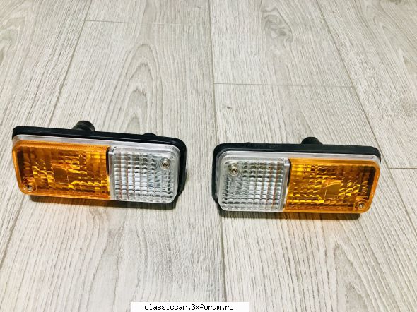 Vand diverse piese - Lampi semnal cromate ( cu soclu metalic) noi - Vanzari  piese si accesorii