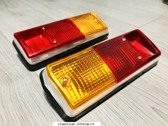 Vand diverse piese - Stopuri noi - vandut - Vanzari  piese si accesorii