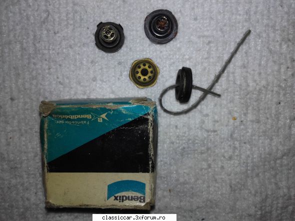 Vand diverse piese - MihaiV - Vanzari  piese si accesorii