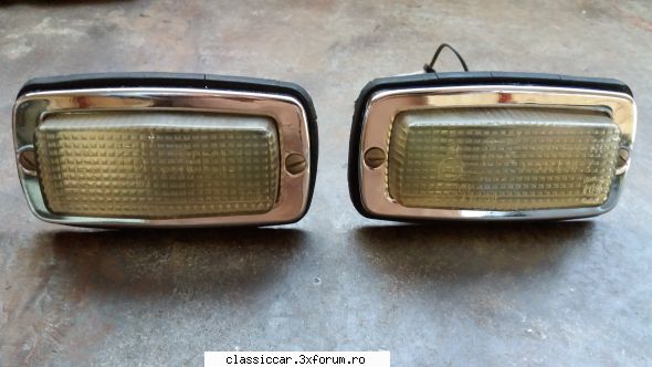 Vand diverse piese Dacia si altele - Lampi masarier 50 lei perechea starea care - Vanzari  piese si accesorii