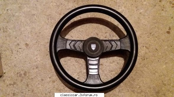 Vand diverse piese Dacia si altele - Volan sport - Se retrage - Vanzari  piese si accesorii