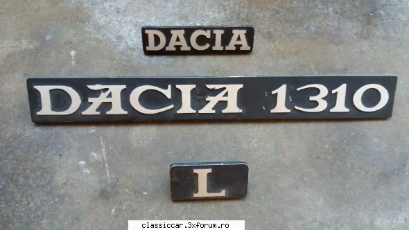 Vand diverse piese Dacia si altele - Logouri Dacia lei/ set - Vanzari  piese si accesorii