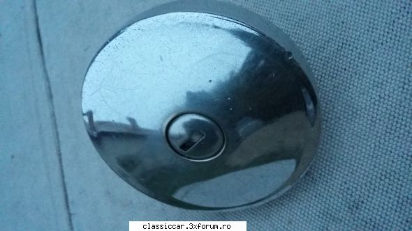 Vand diverse piese Dacia si altele - Buson rezervor cu cheie - 100 lei - Vanzari  piese si accesorii