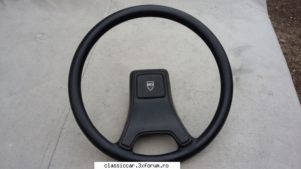 Vand diverse piese Dacia si altele - Volan Dacia ca nou - 80 lei - Vanzari  piese si accesorii