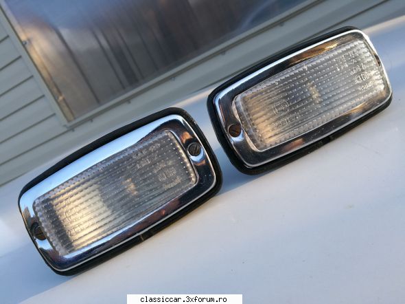 Vand diverse piese Dacia si altele - Lampi marsarier - Se retrag - Vanzari  piese si accesorii