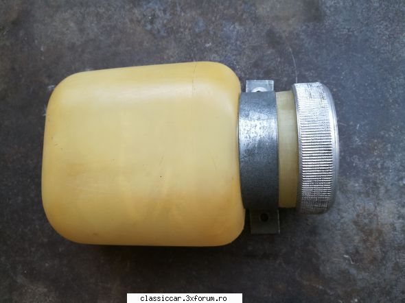 Vand diverse piese Dacia si altele - vas spalator parbriz - 30 lei - Vanzari  piese si accesorii