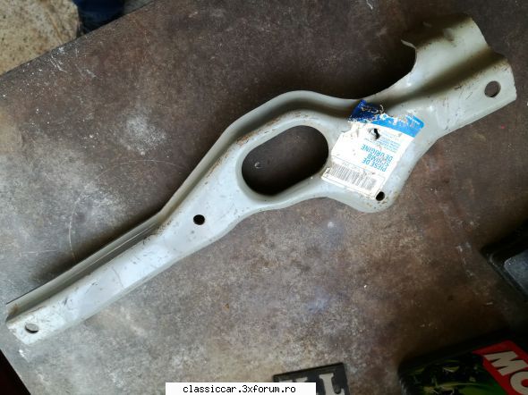 Vand diverse piese Dacia si altele - Traversa cutie viteze 5trepte piesa de - Vanzari  piese si accesorii