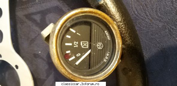 Vand diverse piese Dacia si altele - Indicator combustibil Seri Jaeger - 30 lei - Vanzari  piese si accesorii