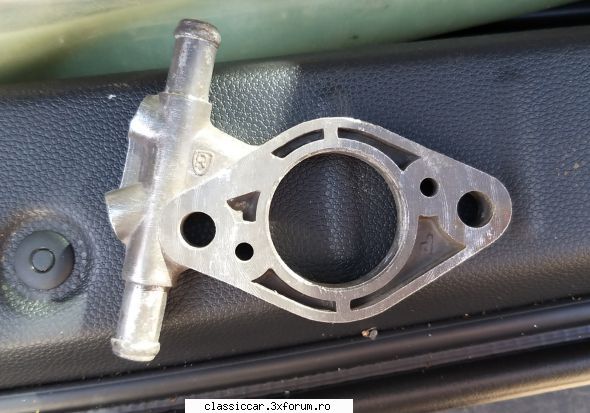 Vand diverse piese Dacia si altele - Flansa pata calda Dacia 1300 - Vanzari  piese si accesorii