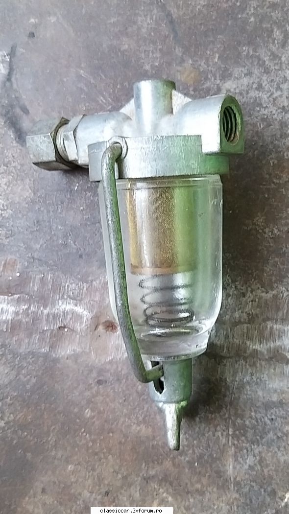 Vand diverse piese Dacia si altele - Filtru combustibil, probabil Skoda - 50 lei - Vanzari  piese si accesorii