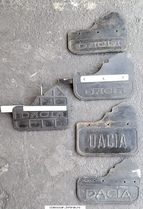 Vand diverse piese Dacia si altele - Diverse preșuri spate dreapta Dacia - Vanzari  piese si accesorii