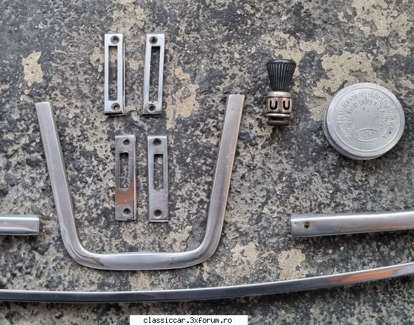 Vand diverse piese Dacia si altele - Set cu ce se vede - 300 lei - Vanzari  piese si accesorii