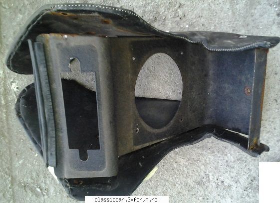 Vand diverse piese oldtimer - Consola dacia 2, necesita reconditionare parti - Vanzari  piese si accesorii