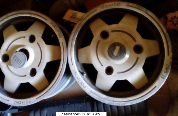 Vand diverse piese oldtimer - Jante Portofino CMS 33 Dacia 5.5J plus piulitele - Vanzari  piese si accesorii