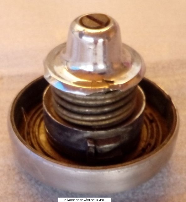 Vand diverse piese oldtimer - m5665 - Vanzari  piese si accesorii