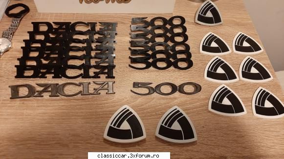 Vand embleme DACIA 500 Lastun - Vand embleme cu inscrisuri DACIA 500 si capota - Vanzari  piese si accesorii