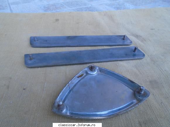 Vand embleme camion SR - toate piciorusele la locul lor - Vanzari  piese si accesorii