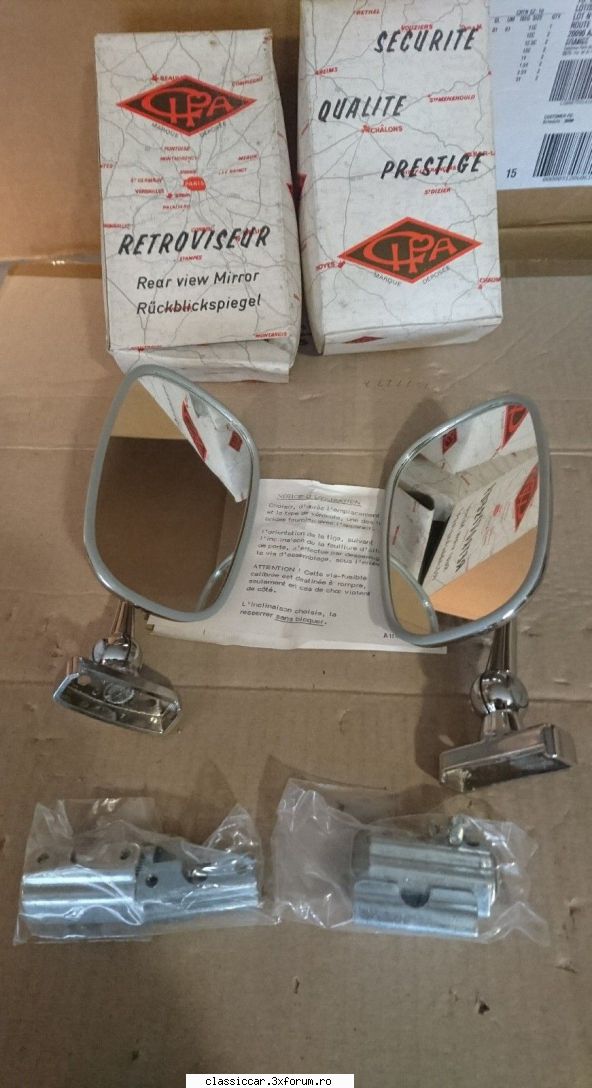 Vand faruri R8G si ceasuri Renault Caravelle - oglinzi Cipa R8/R euro set - Vanzari  piese si accesorii