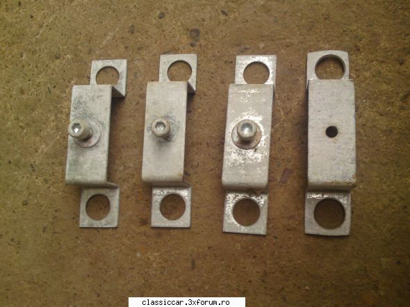 Vand faruri/stopuri Lada 2103[1500] - Chestii de prins capacele pe - Vanzari  piese si accesorii