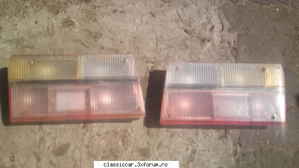 Vand faruri/stopuri Lada 2103[1500] - 2 stopuri Dacia 1310 an 1985,sunt intregi - Vanzari  piese si accesorii