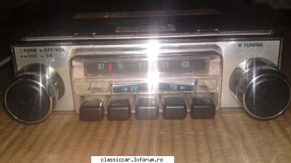 Vand faruri/stopuri Lada 2103[1500] - Radio japonez,model AFA 2570,nu l am - Vanzari  piese si accesorii