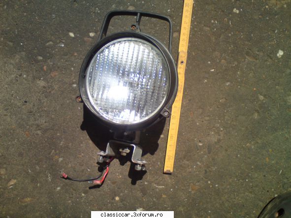 Vand faruri/stopuri Lada 2103[1500] - proiector cu halogen,functional vandut - Vanzari  piese si accesorii