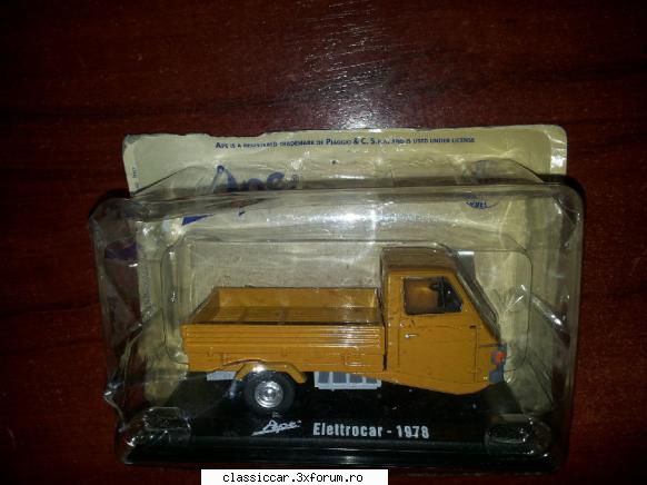 Vand machete Piaggio Ape scara 1/32 - classicfan - Modelism si machetute