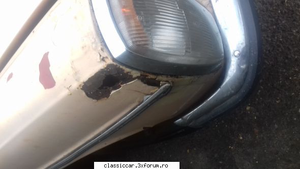 Vand mercedes w115 - bot de cal - Aripa dreapta gaurita - Vanzari auto-moto clasice de catre intermediari