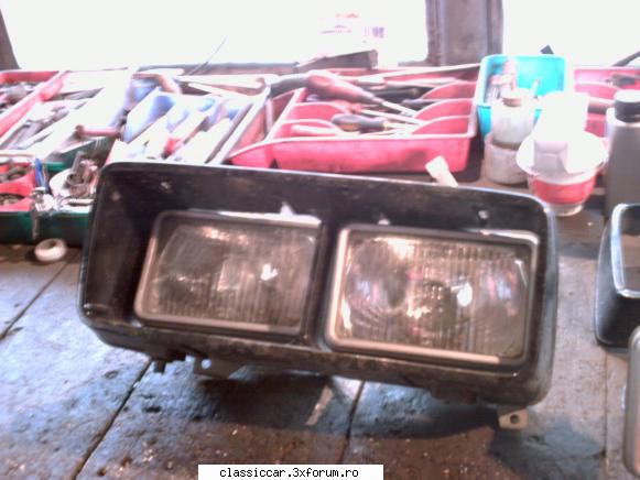 Vand motoare....si altele - Faruri patrate,exterioarele cu doua - Vanzari  piese si accesorii