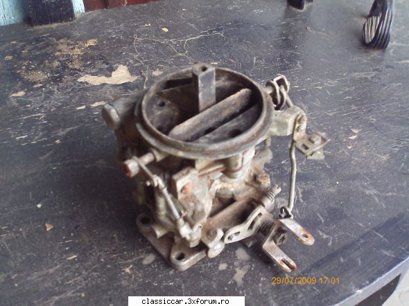 Vand motoare....si altele - carburator....moskvici?! complet 50 lei - Vanzari  piese si accesorii