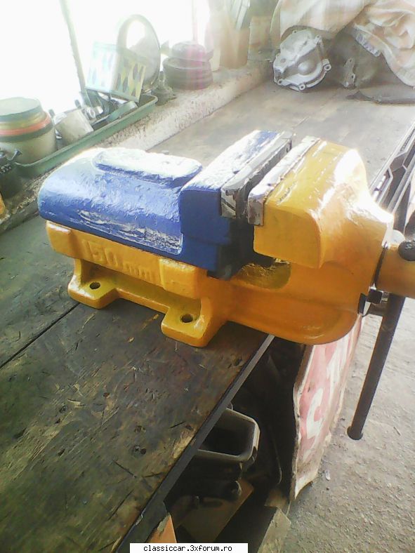Vand motoare....si altele - menghina mare,150mm si.....42kg!.......400 lei - Vanzari  piese si accesorii