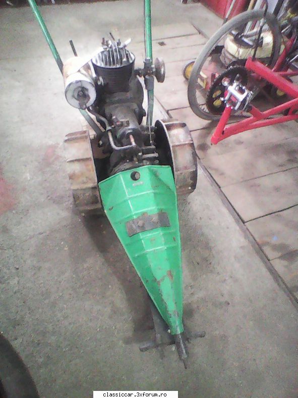 Vand motoare....si altele - cositoare 2 timpi,motorul porneste,in viteze - Vanzari  piese si accesorii