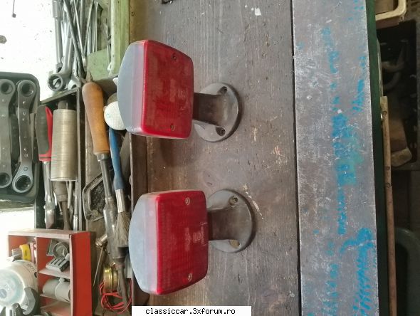 Vand motoare....si altele - stopuri suplimentare bosch ...50 lei - Vanzari  piese si accesorii