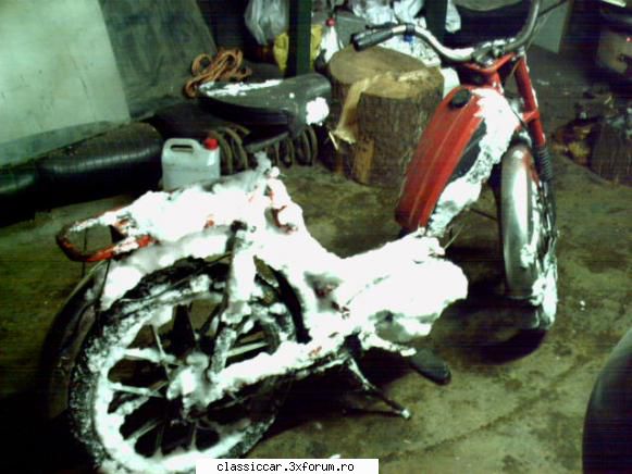 Vand motoare....si altele - Ce n-are......l-am salvat de la - Vanzari  piese si accesorii