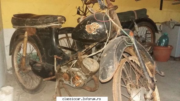 Vand motoreta Puch MS 50 - Pentru detalii se poate - Vanzari auto-moto clasice direct de catre proprietari