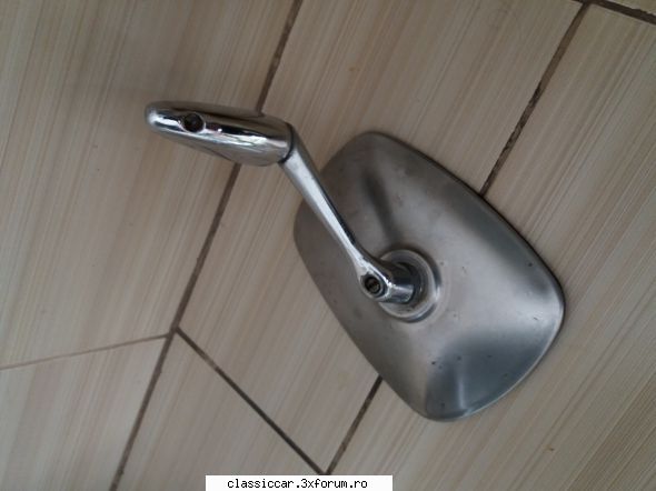 Vand oglinda Aro si emblema Renault - trabi-max - Vanzari  piese si accesorii