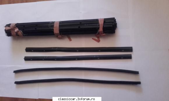 Vand peri geam noi dacia/aro - Sunt noi fabricate in perioada comunistă,am - Vanzari  piese si accesorii