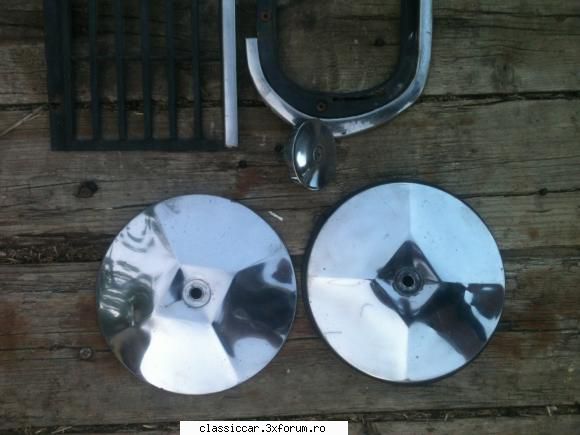 Vand piese - Capace romb ca noi 35 lei bucata - Vanzari  piese si accesorii