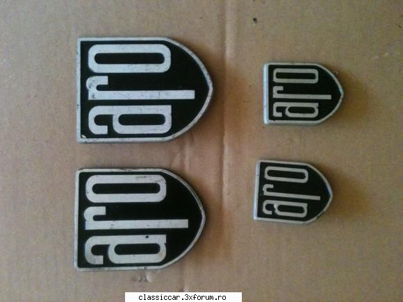Vand piese - Embleme ARO noi. Pret 15 lei bucata - Vanzari  piese si accesorii